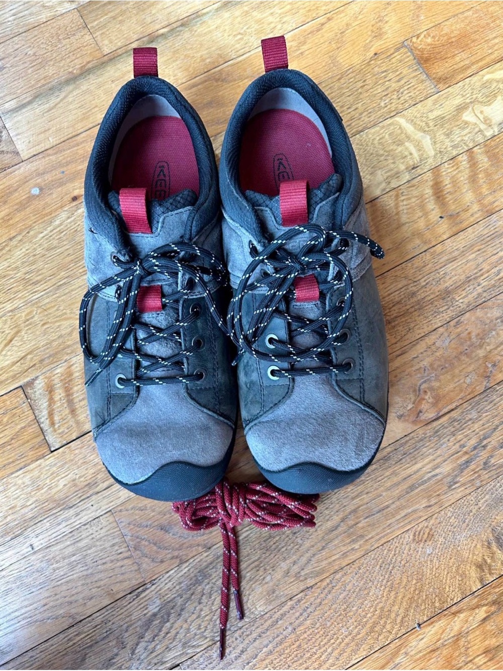 KEEN Men's Citizen Low, Waterproof Gray Suede Athletic Shoes with Red Accents